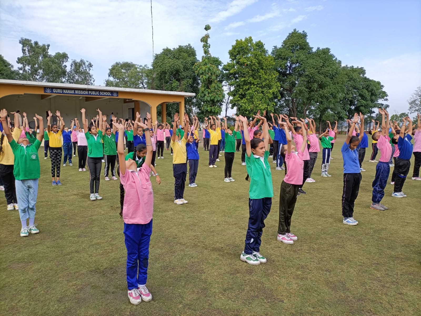 GNMP स्कूल में मनाया गया अंतराष्ट्रीय योग दिवस