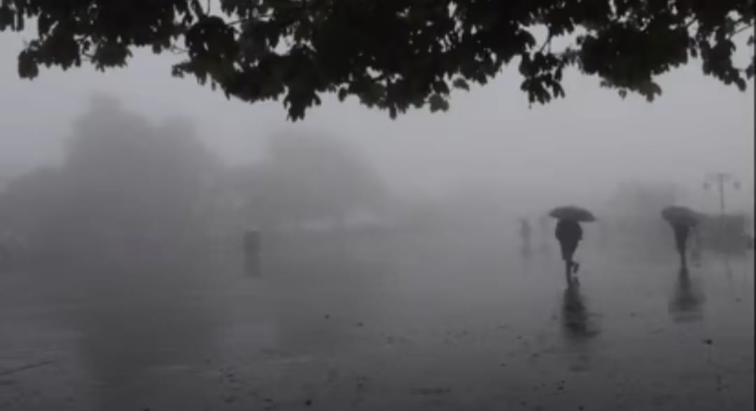 हिमाचल में चार दिन भारी बारिश का अलर्ट, पर्यटकों को एडवाइजरी का पालन करने की सलाह