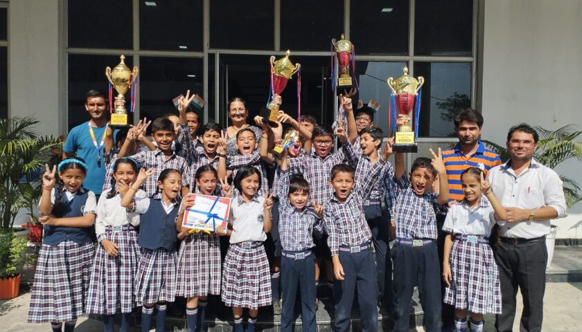 अंडर-12 स्तरीय टूर्नामेंट में दून वैली स्कूल की रही धाक, चार ट्राफियां किया कब्जा