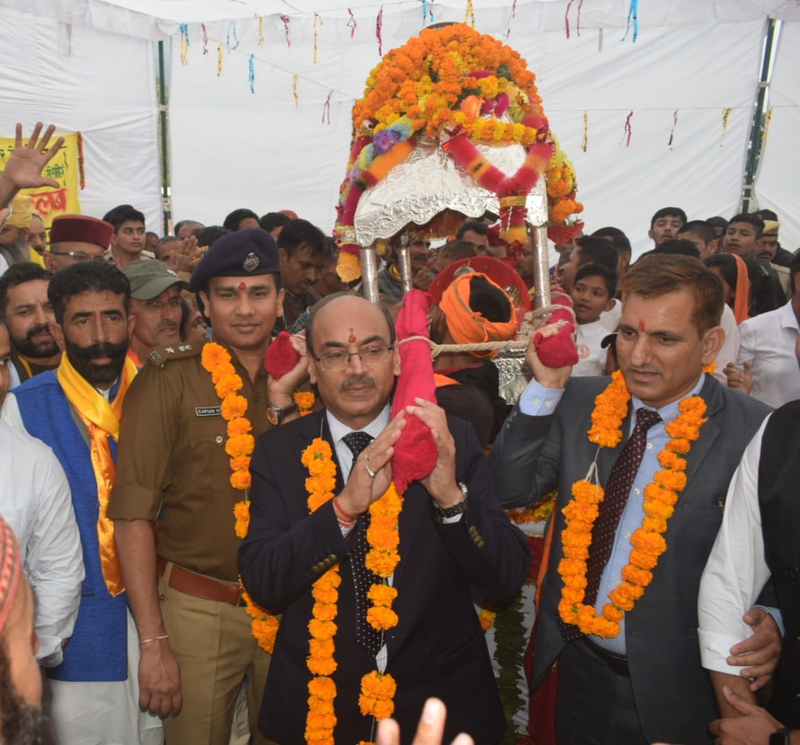 मुख्य सचिव आर.डी. धीमान ने किया अंतरराष्ट्रीय रेणुका मेले का शुभारंभ