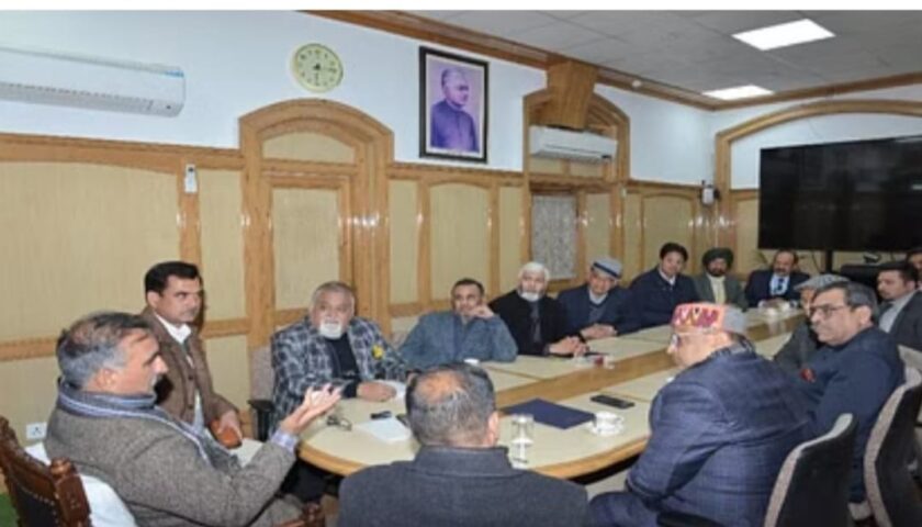 औद्योगिक नीति बदलेगी, हरित राज्य बनाने पर जोर