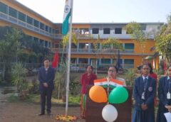 द रोज आर्किड वर्ल्ड स्कूल में मनाया गणतंत्र दिवस