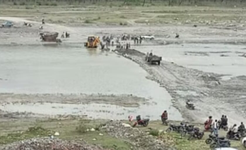 हरकत में लोक निर्माण विभाग, दुरूस्त किया गिरि का वैकल्पिक मार्ग