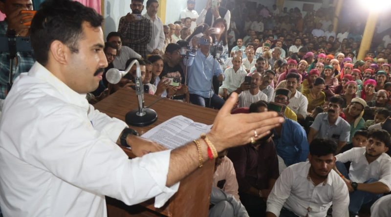 विक्रमादित्य सिंह का आंजभोज दौरा: उम्मीदों, जनसमर्थन और विरासत की कहानी