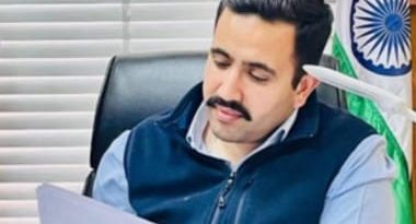 हिमाचल प्रदेश के लोक निर्माण मंत्री विक्रमादित्य सिंह की फेसबुक पर की गई एक टिप्पणी